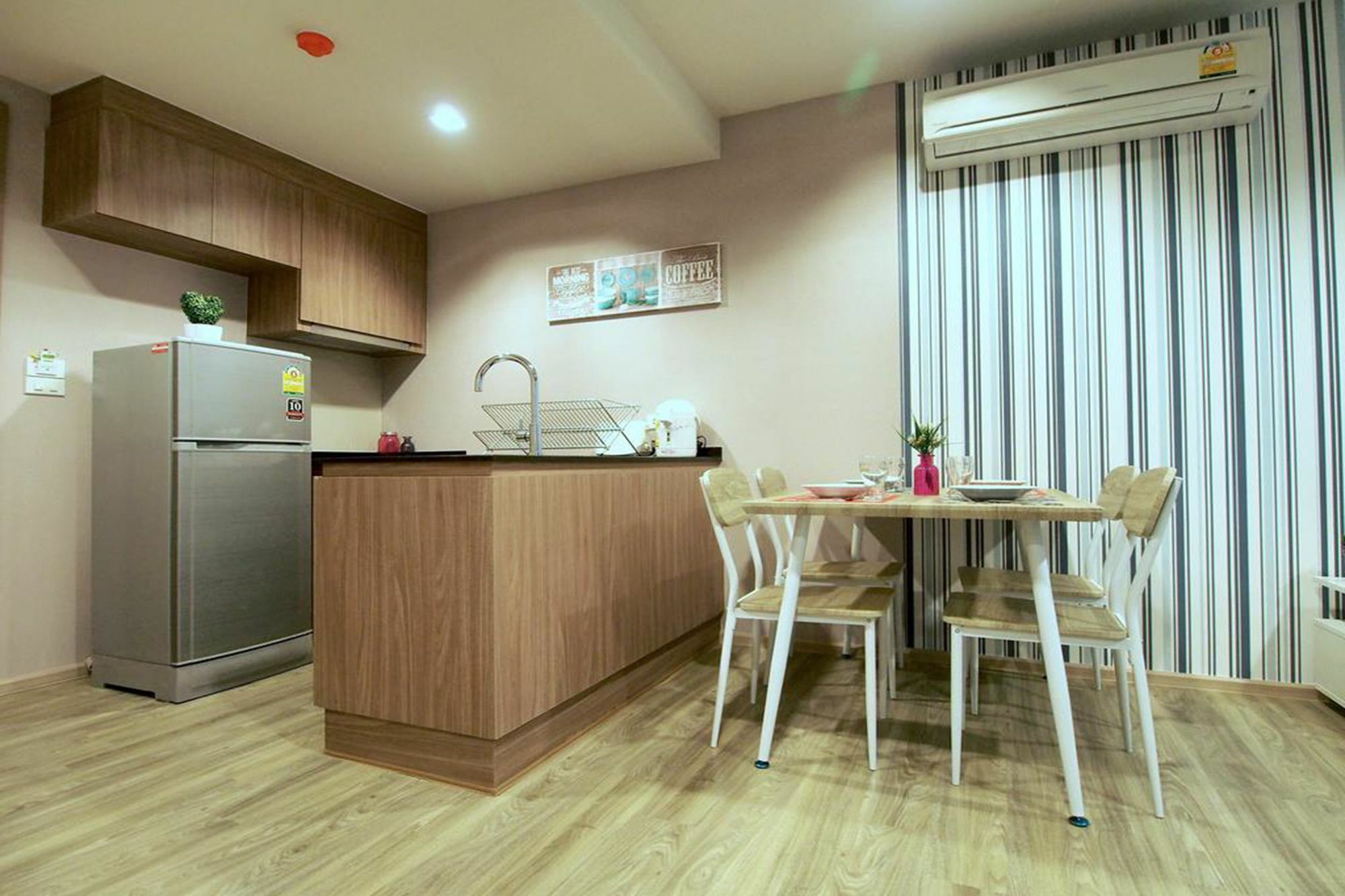 Rain By Lazy Sea Beach House Cha-am Exterior foto
